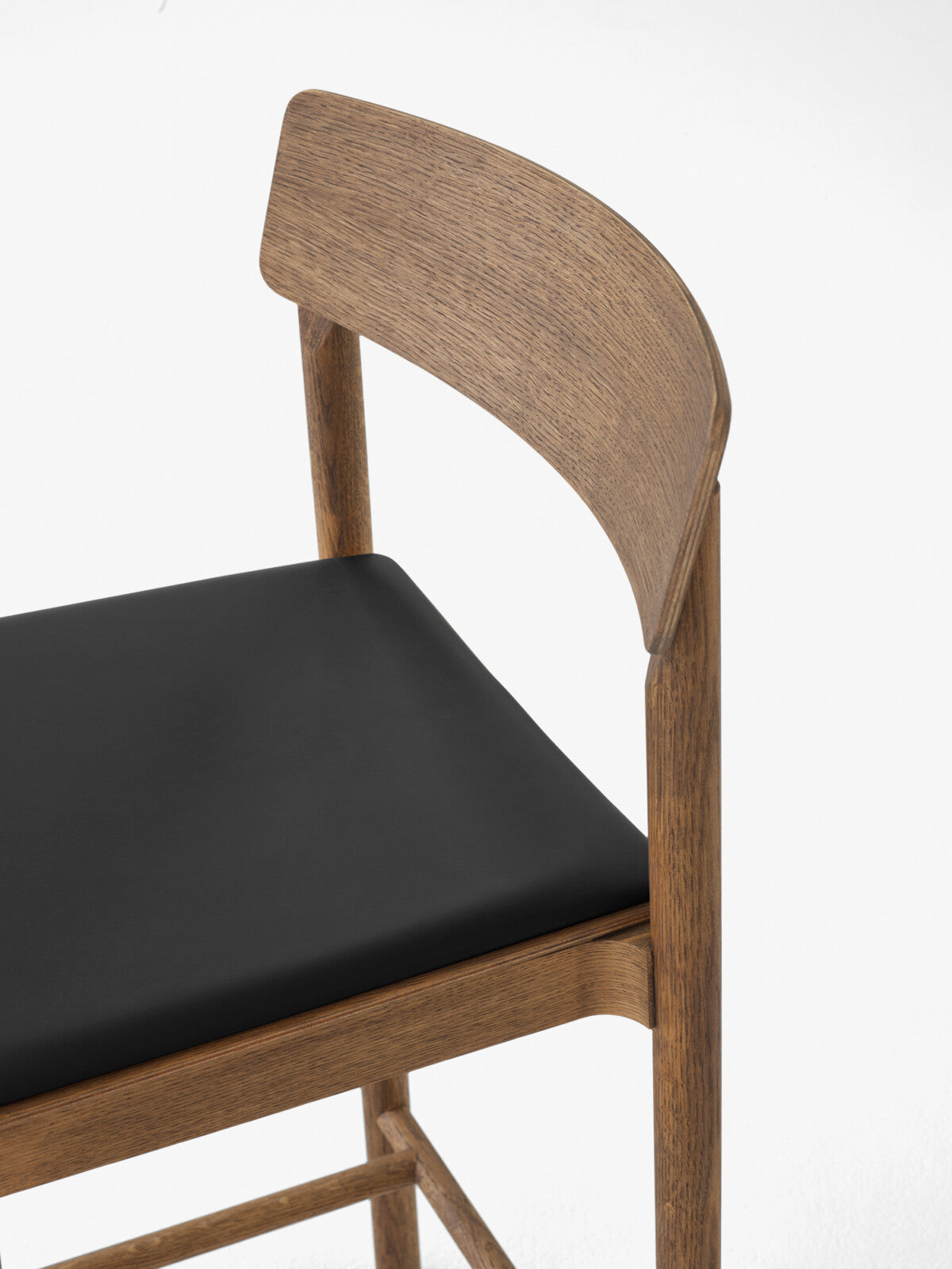 Scaun de insula Betty TK14