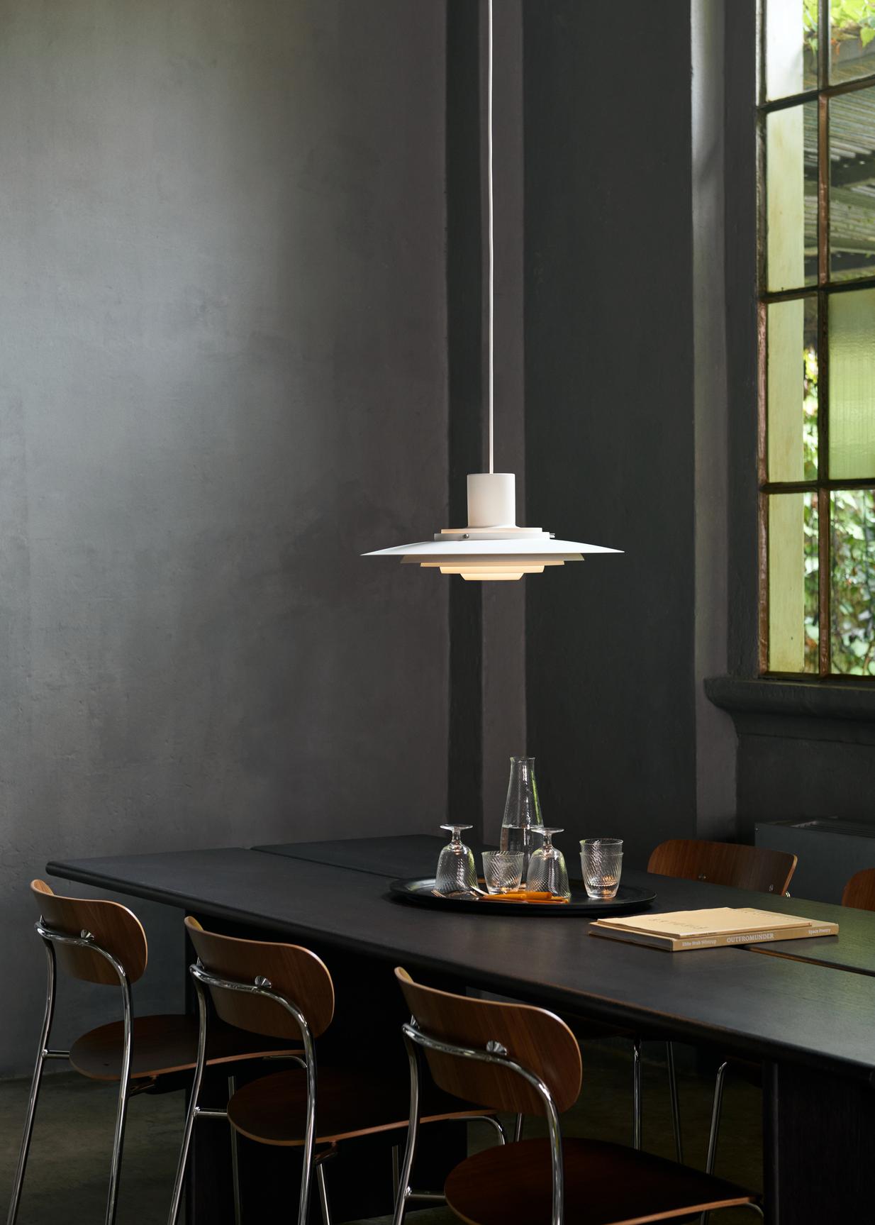 Scaun Pavilion AV1 - Lacquered Walnut