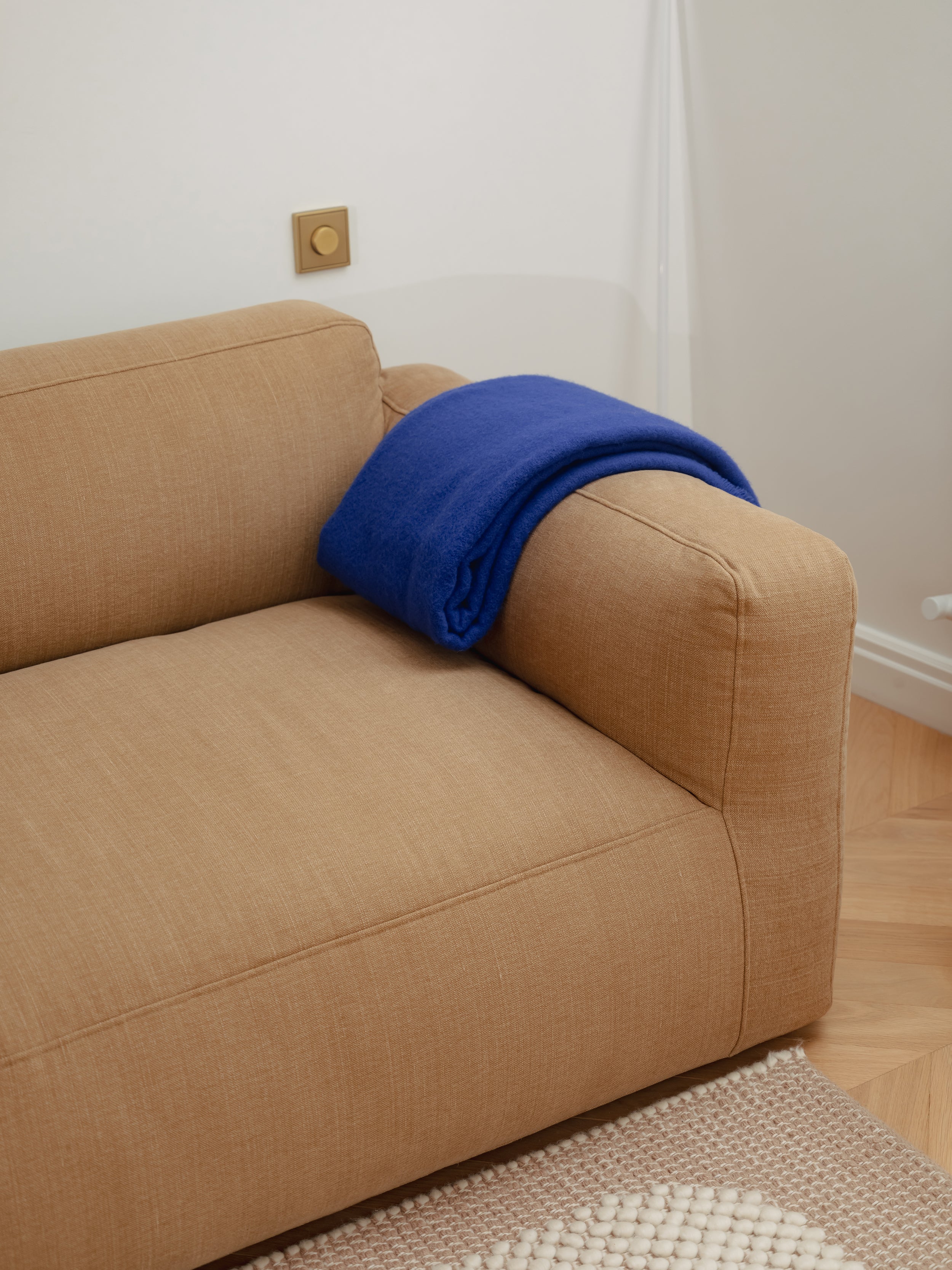 Develius Mellow Sofa EV8A+EV8B