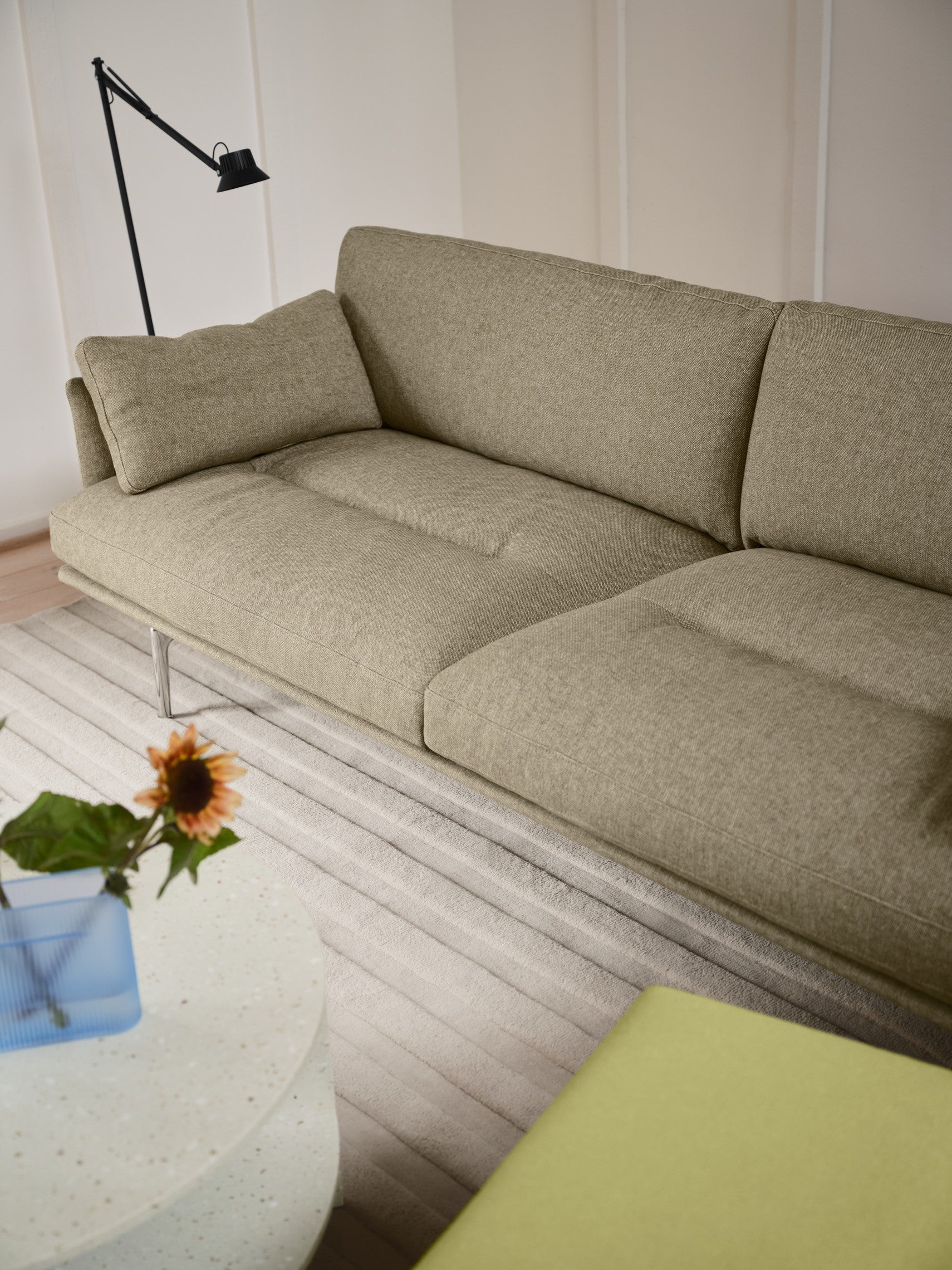Canapea Outline Soft - locuri