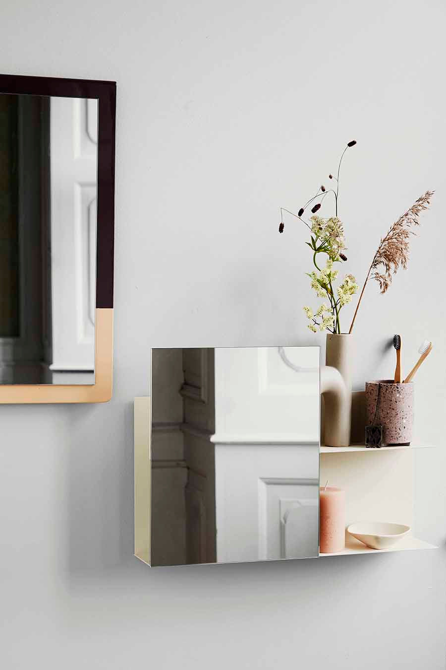 Wall Shelf W/Mirror Svante - Iron Rainy Day