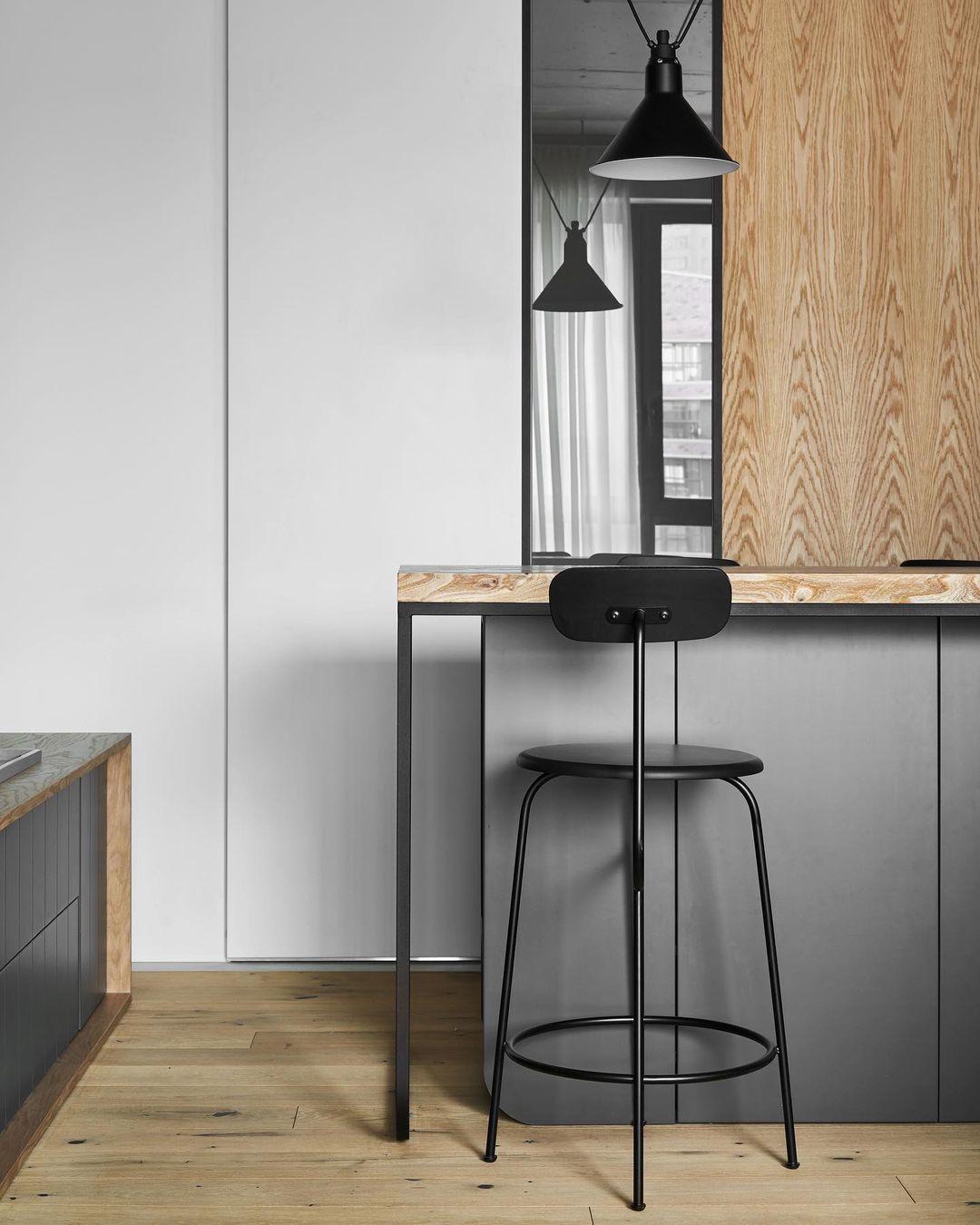 Scaun de bar / insulă Afteroom - MDF negru