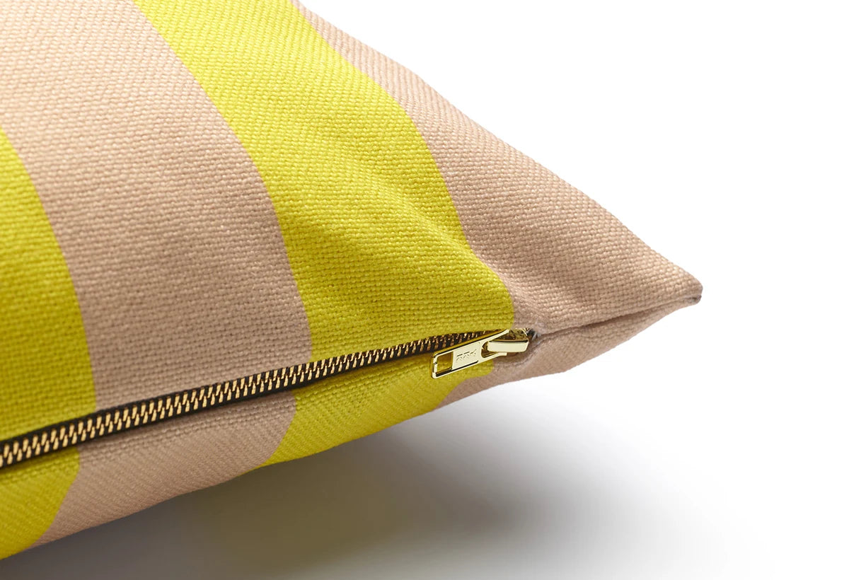 Stripes cushion M yellow/sand