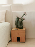 Kuben Bedside Table
