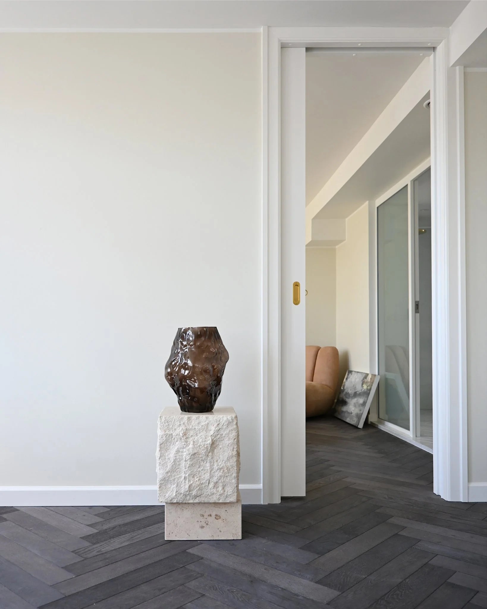 Katachi Vase, Medio - Smoked Forest