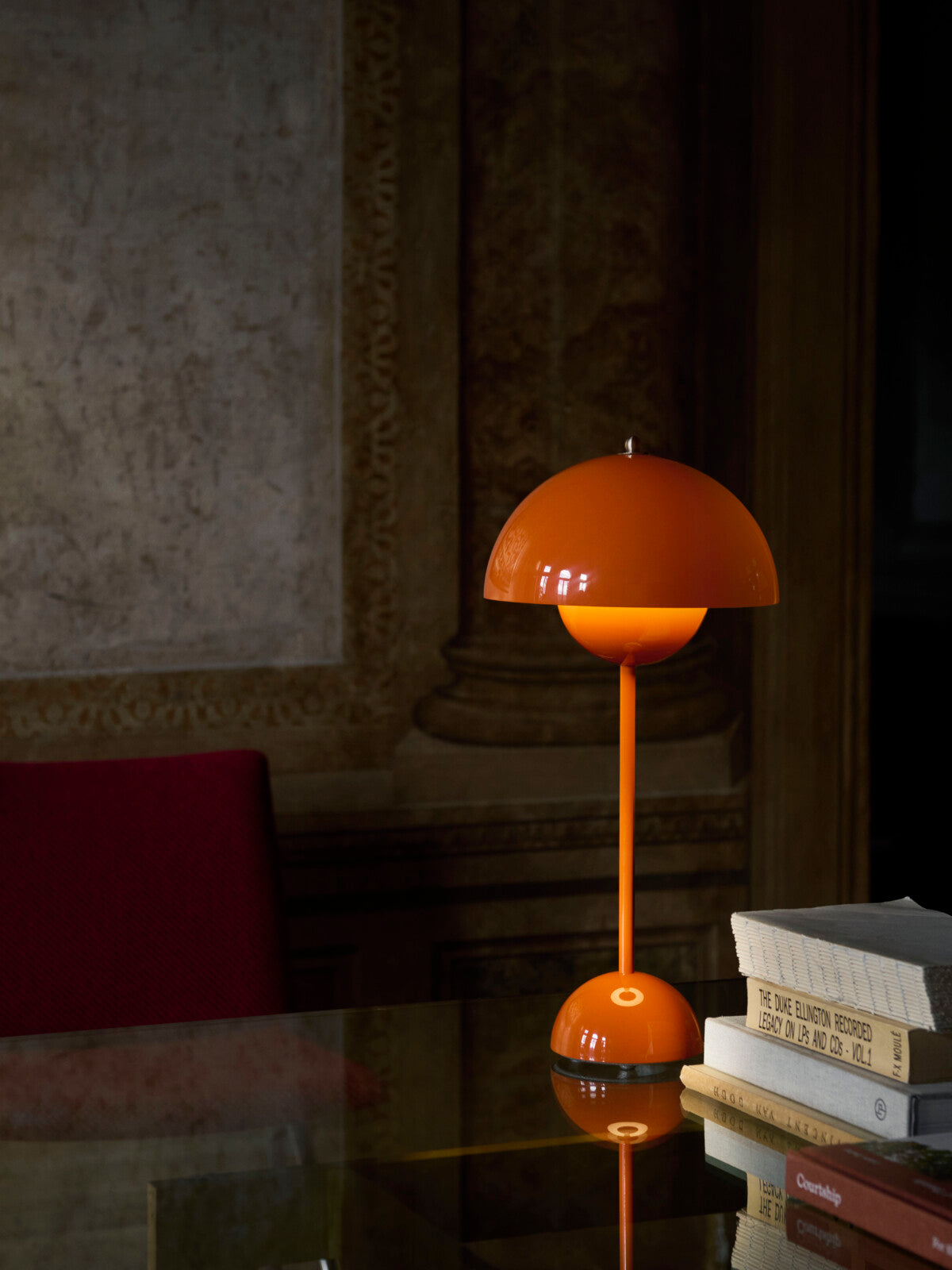 Flowerpot table lamp VP3 - Zesty Orange