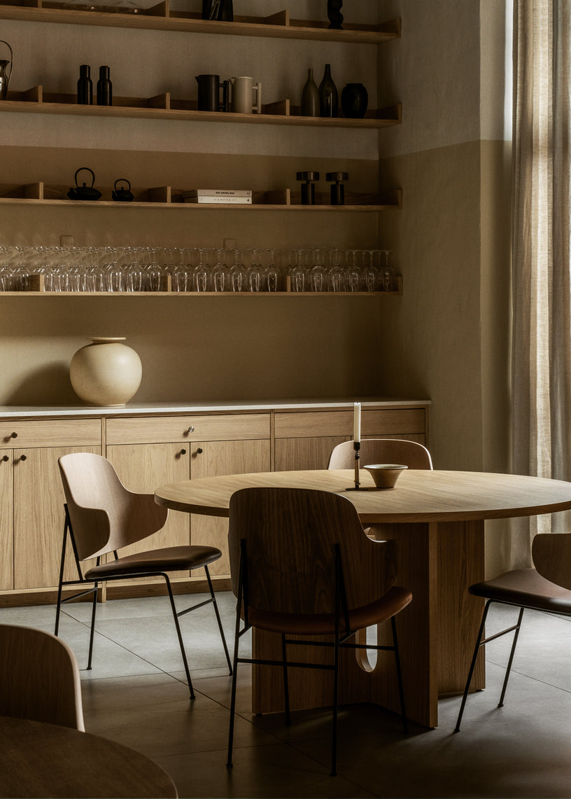 Androgyne Dining Table 150 Natural Oak