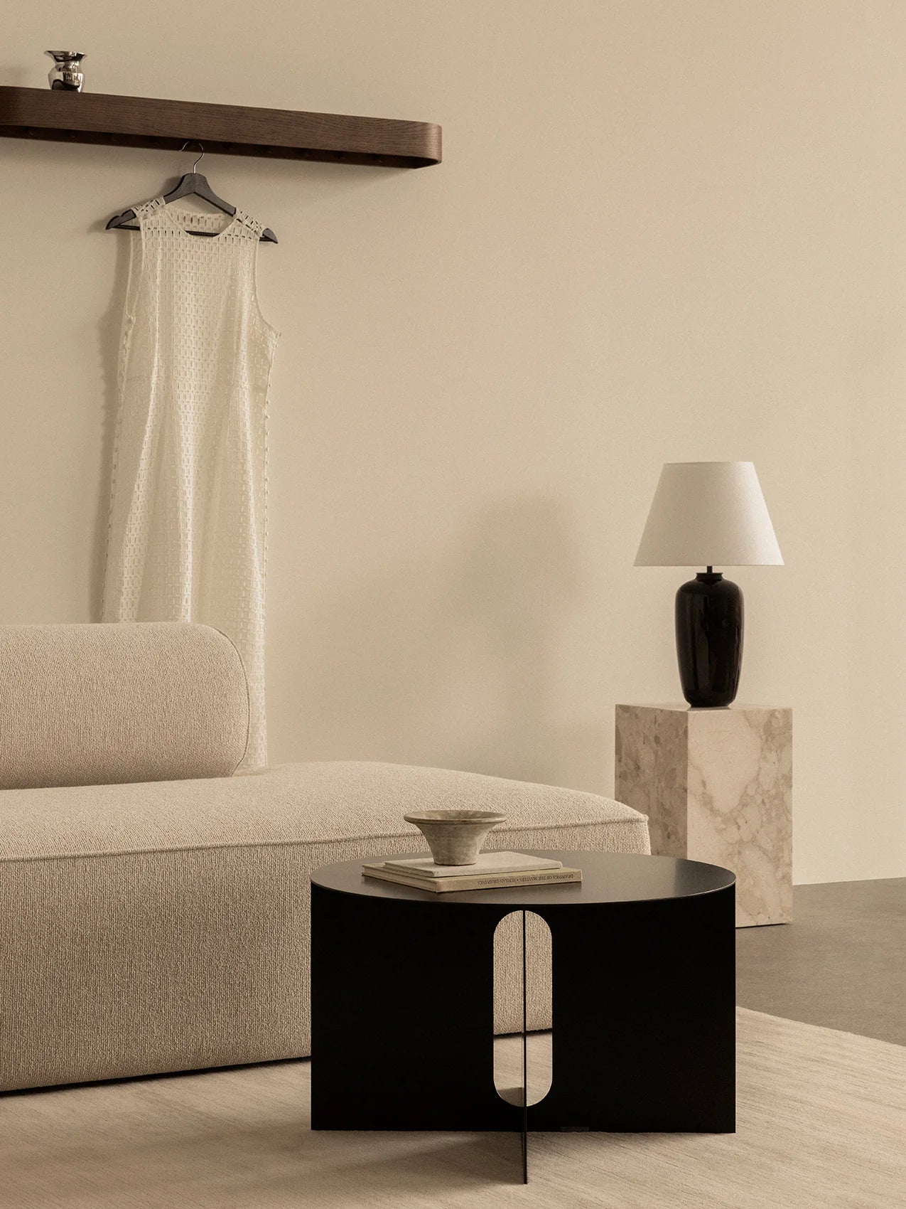 Androgyne Side Table Ø63 - Black Base