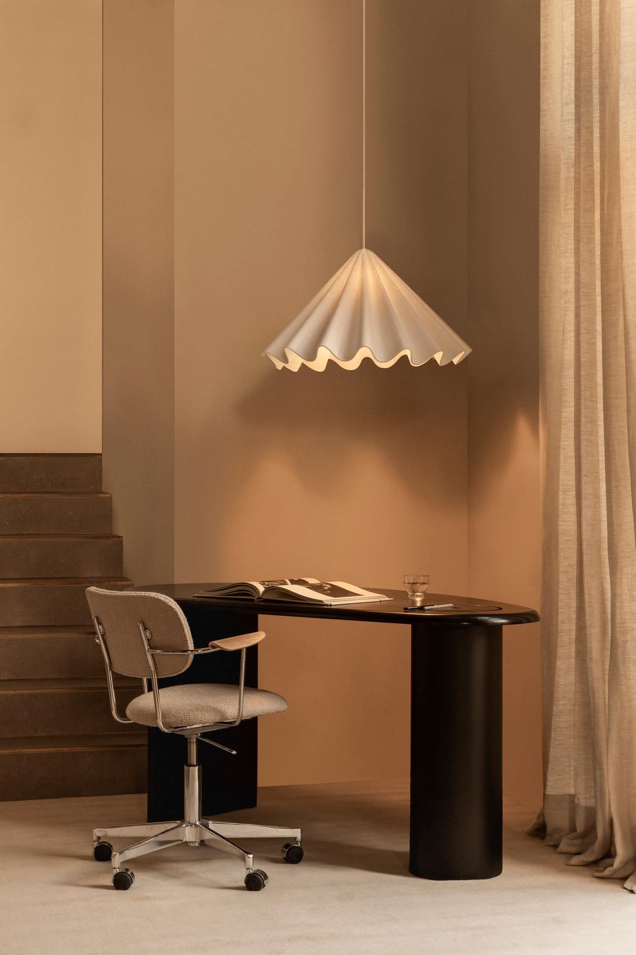 Dancing Pendant Lamp - Medium