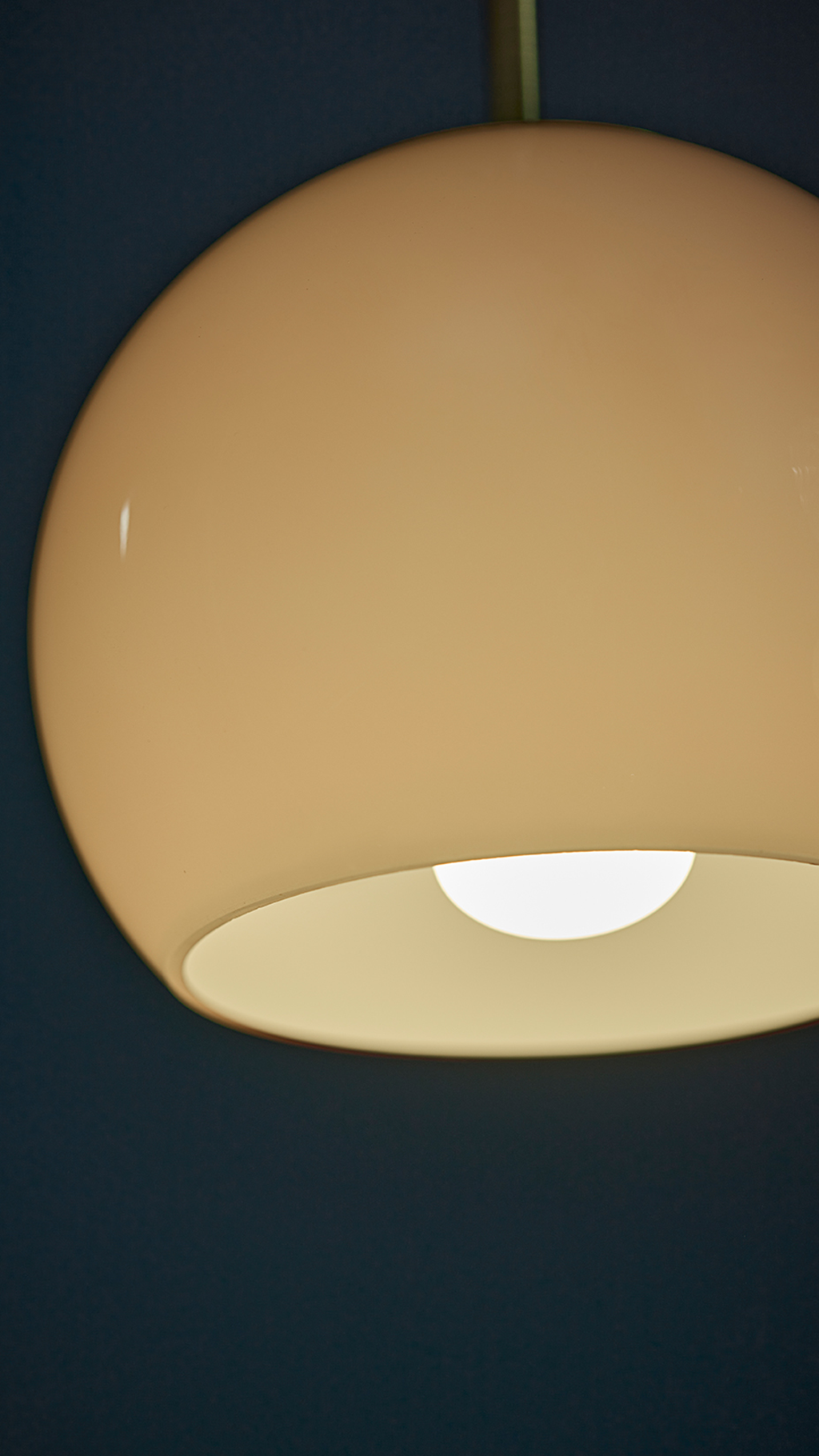 Ball Glass Pendant Lamp - Amber