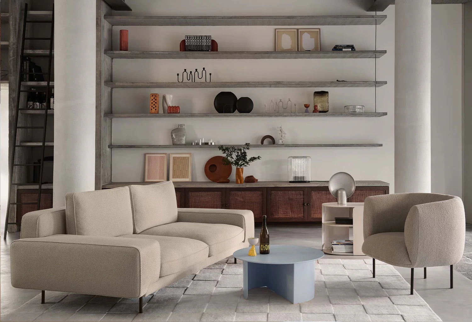 Plateau storage - small