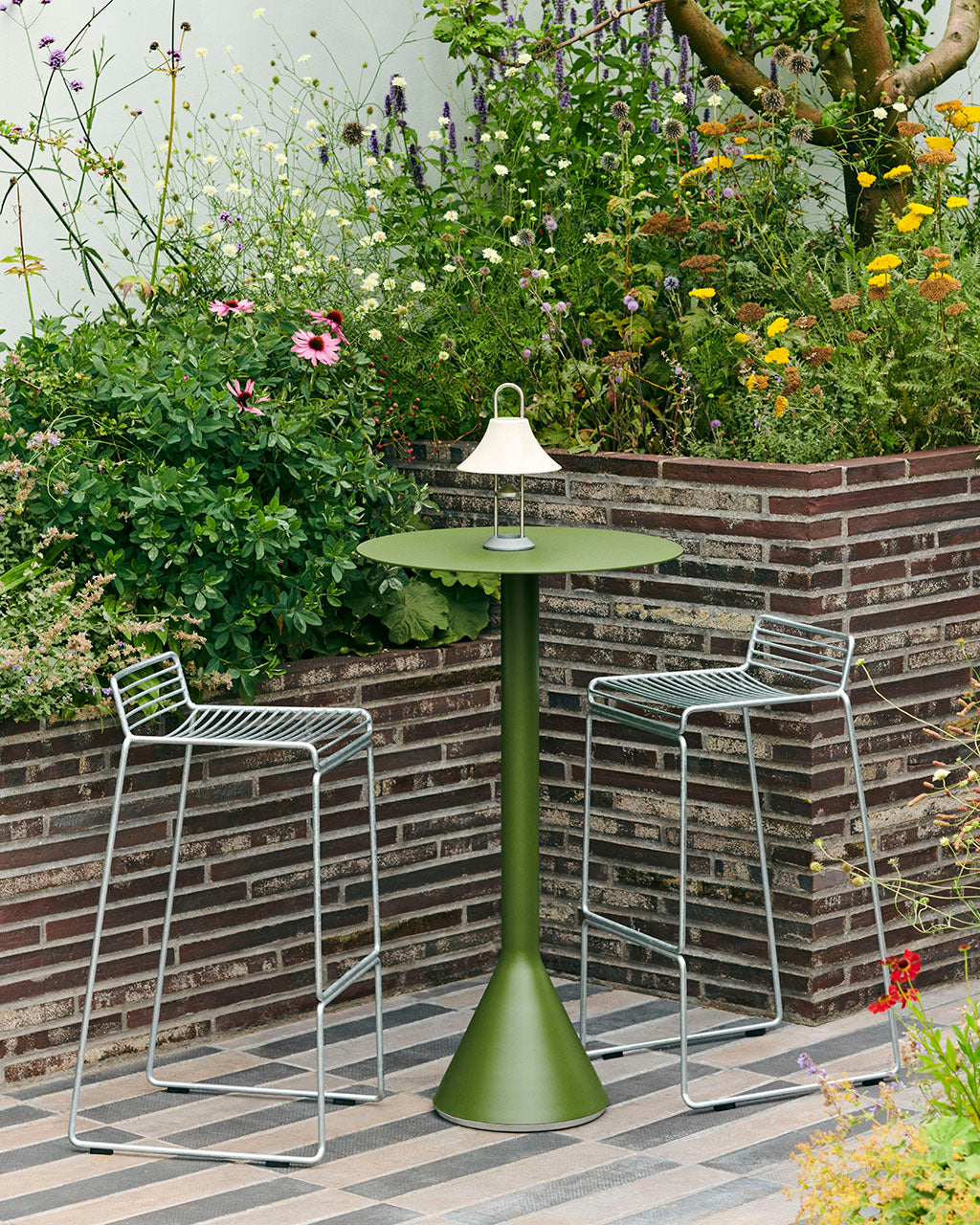 Hee Bar Stool H75