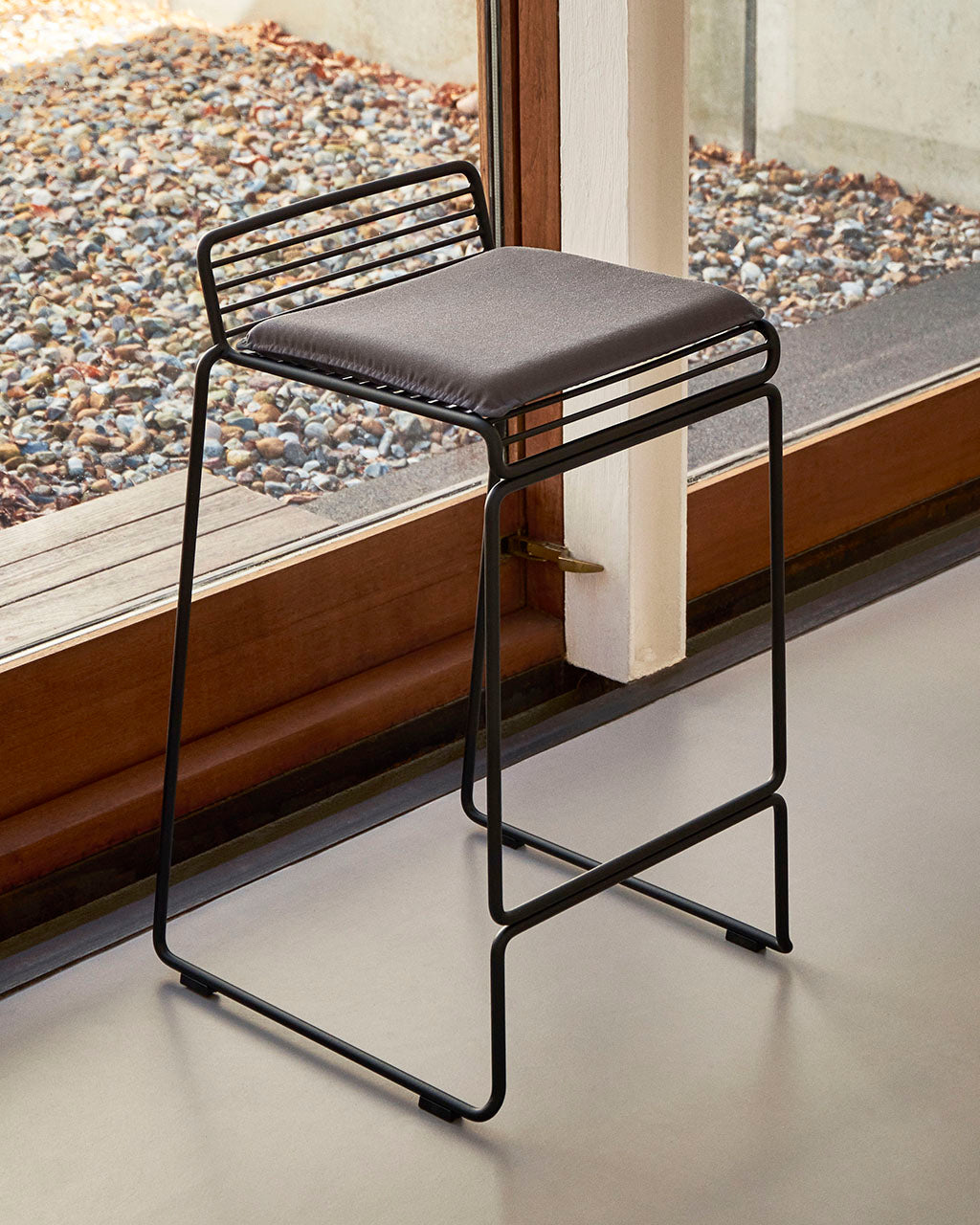 Hee Counter Stool H65