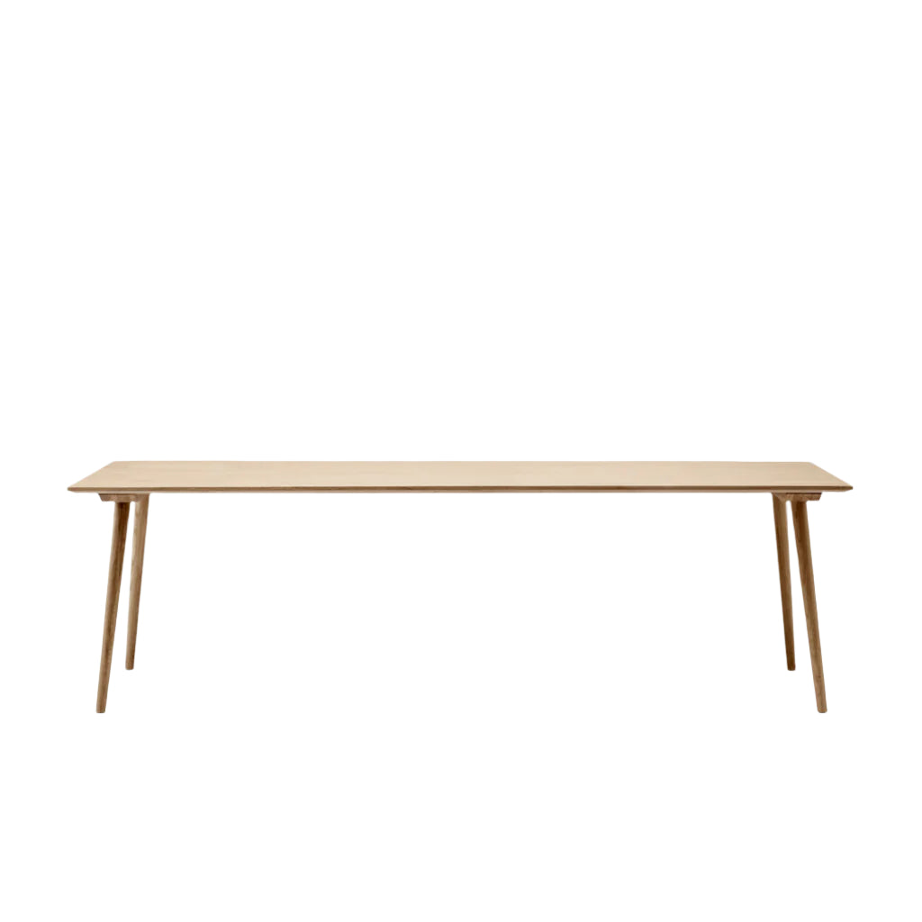 In Between SK6 Dining Table