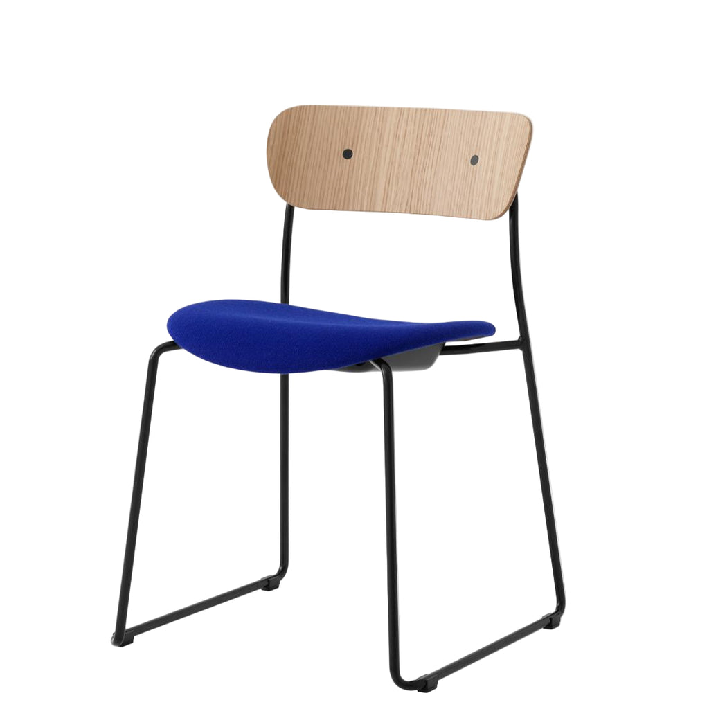 Pavilion AV52 Chair