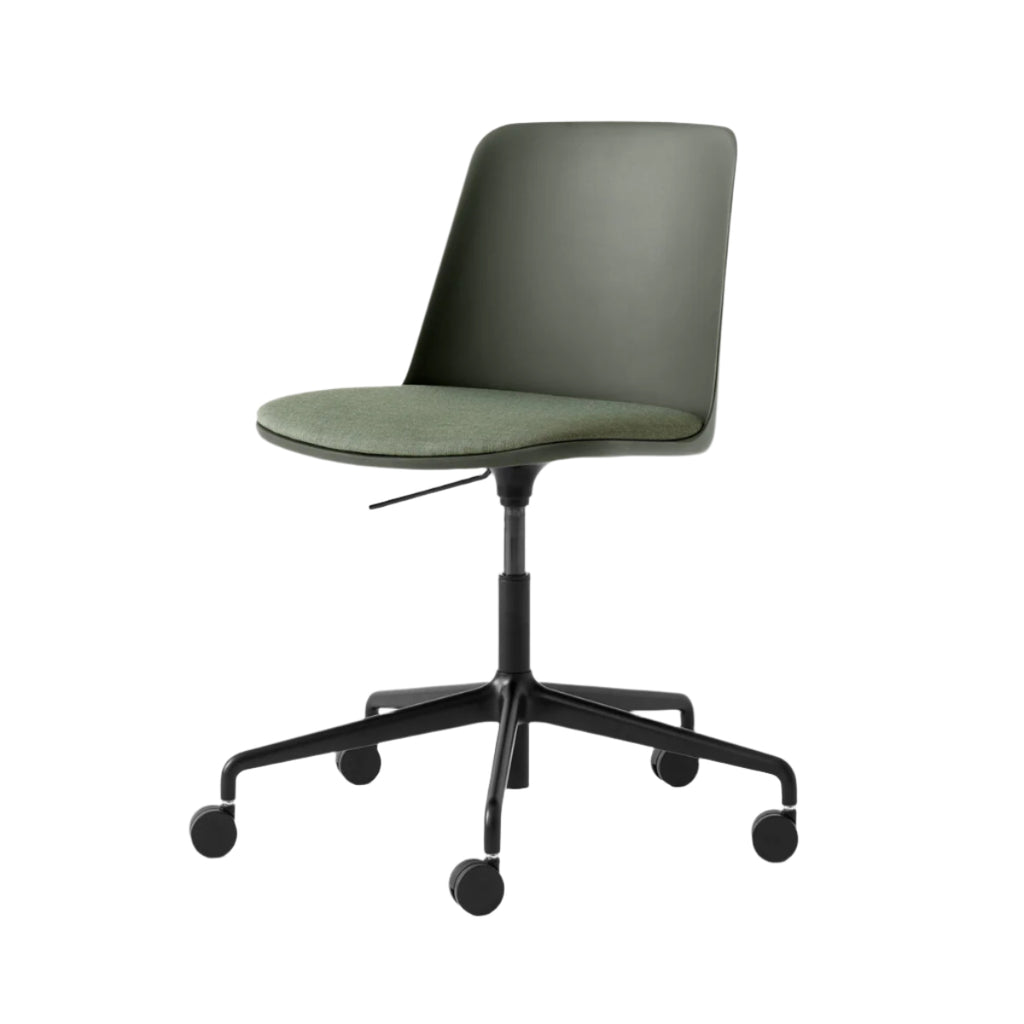 Rely Meeting Chair HW29 - 5-Star Base/Gas Lift/Castors - Seat Upholstered