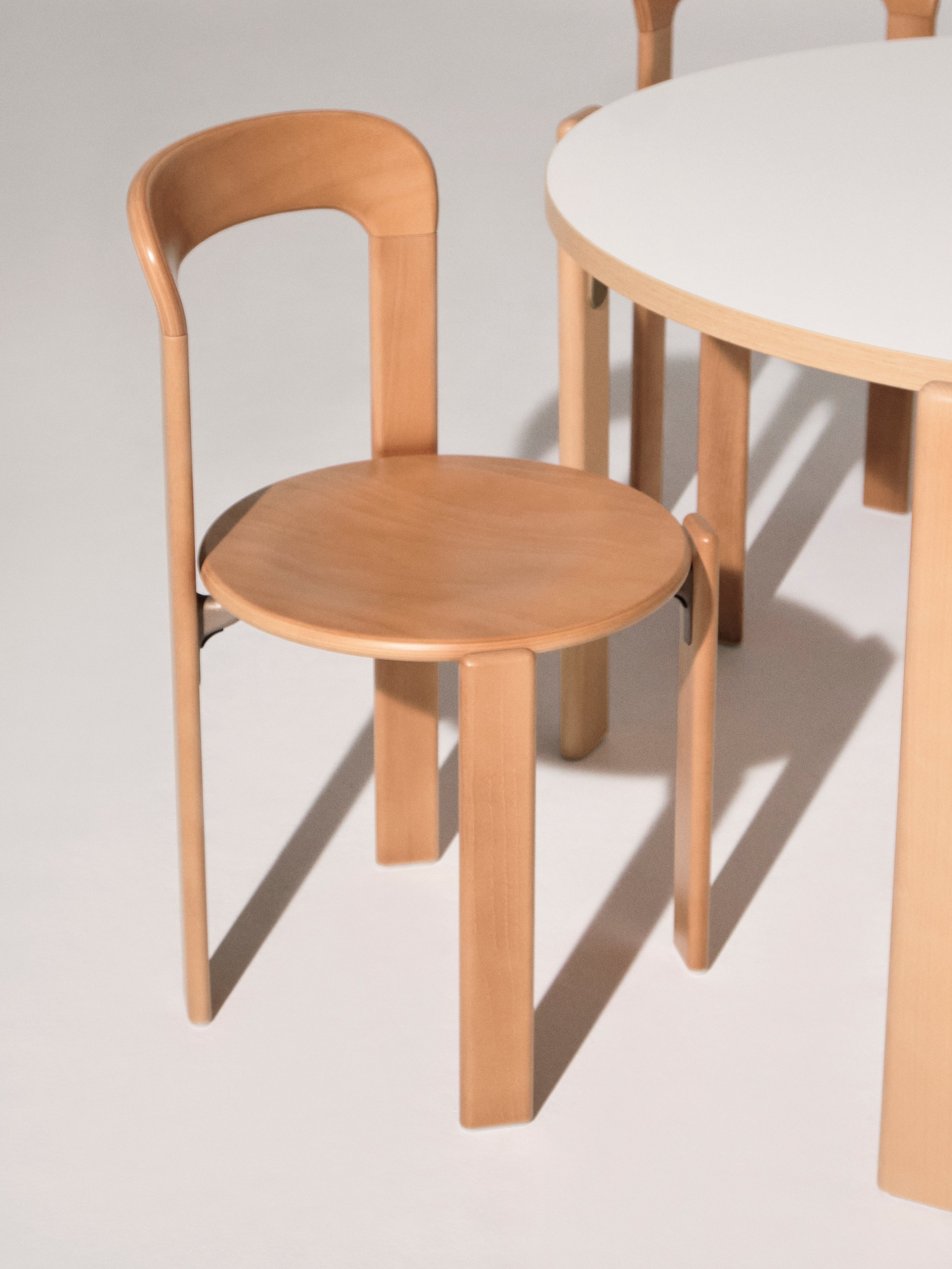 Rey Dining Table - Ivory White