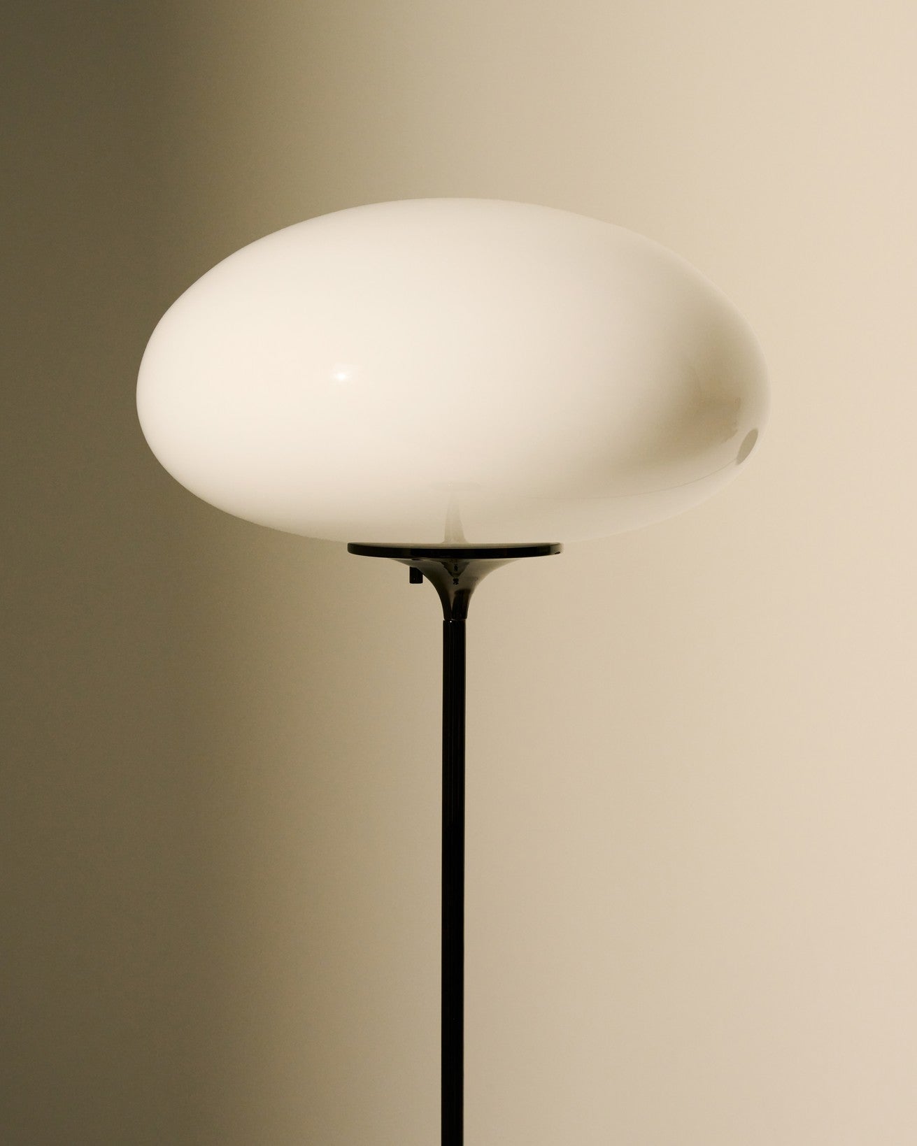 Lampadar Stemlite - Black Chrome