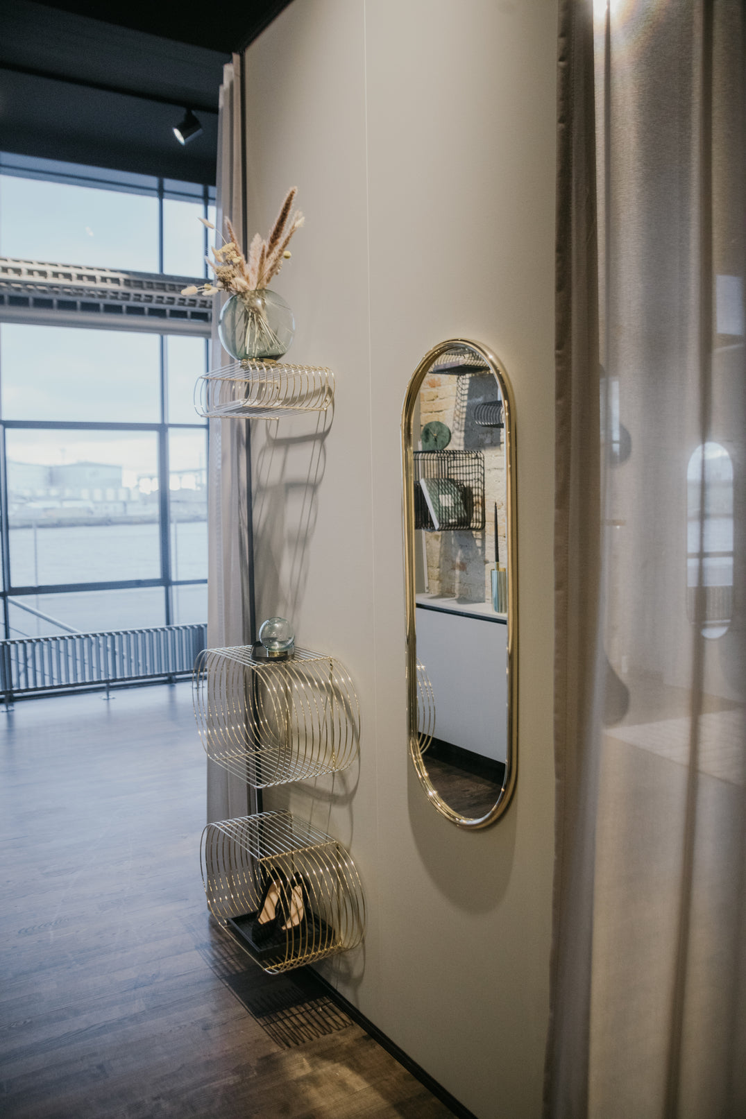 Angui Mirror Gold