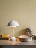 Flowerpot Portable Table Lamp VP9 - Matt White