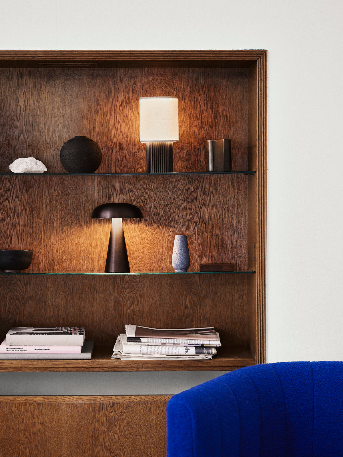 Manhattan SC52 Portable Lamp