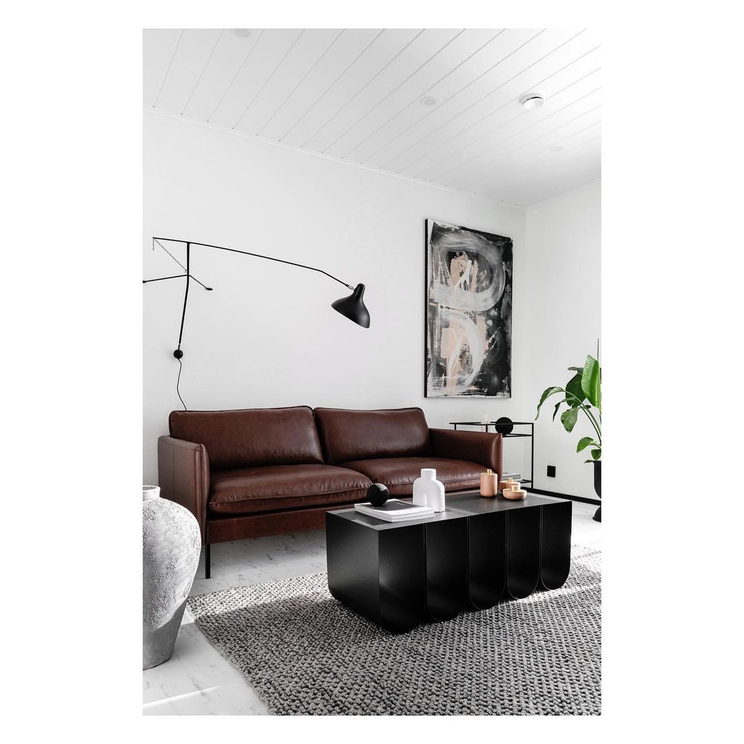 Banchetă Curved | Negru