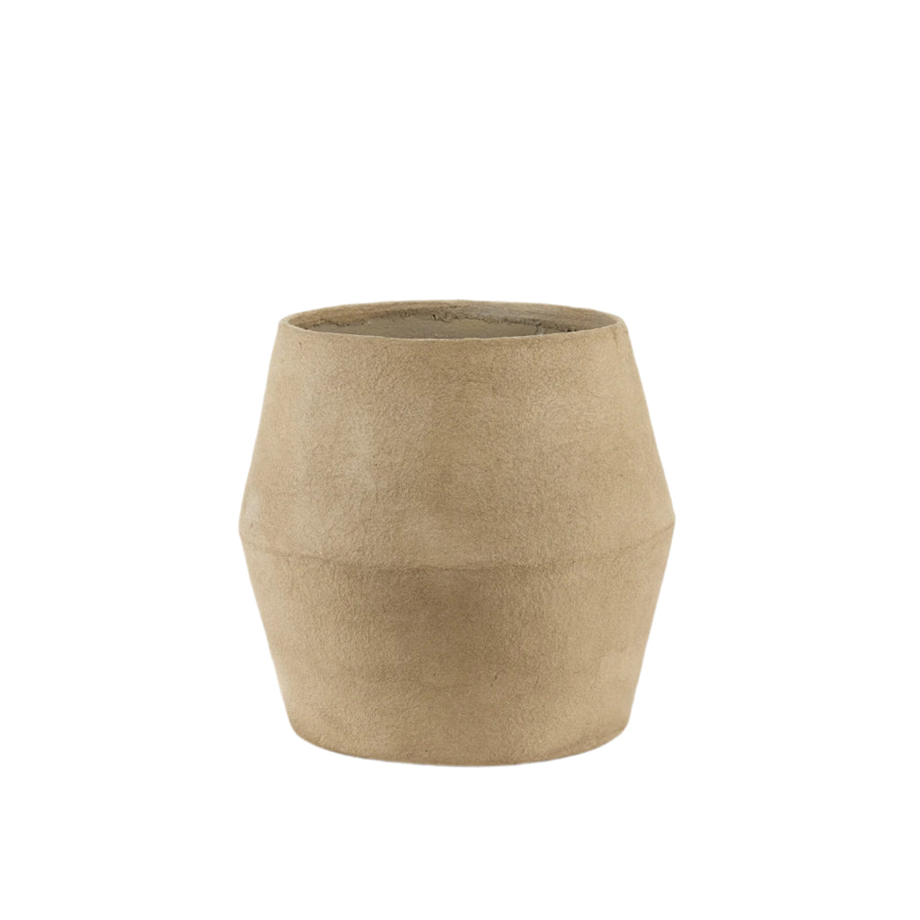 Planter Earth S Brown