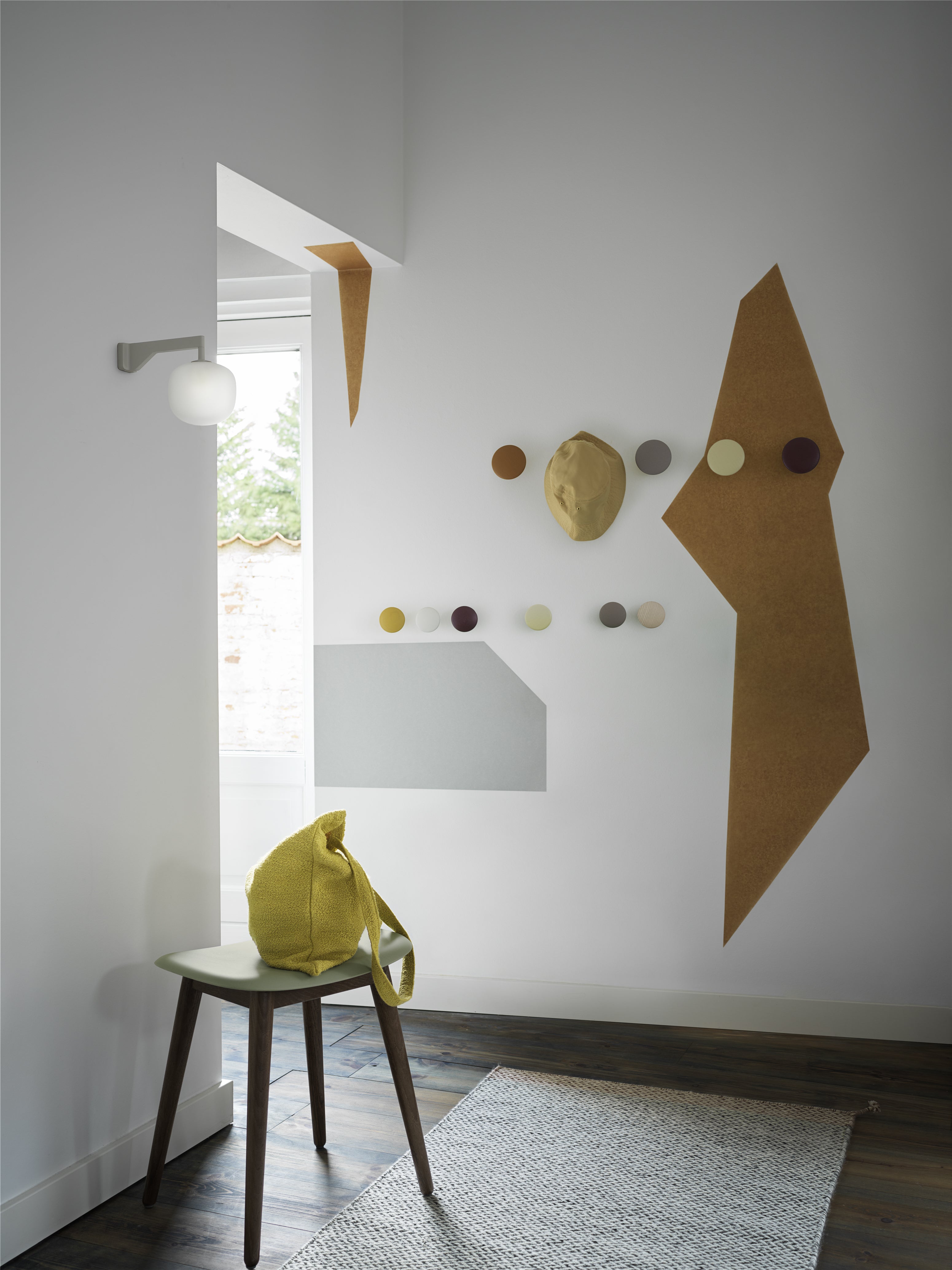 Dots Wood - Burgundy