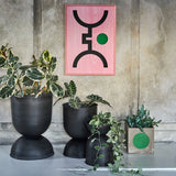 Hourglass Pot Medium - Black