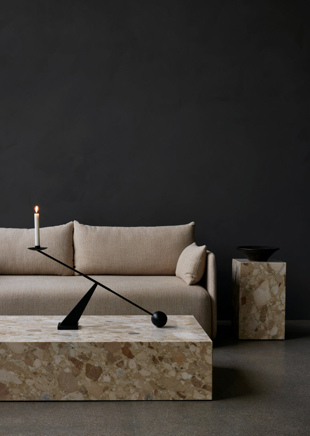 Plinth înaltă - Kunis Breccia Sand