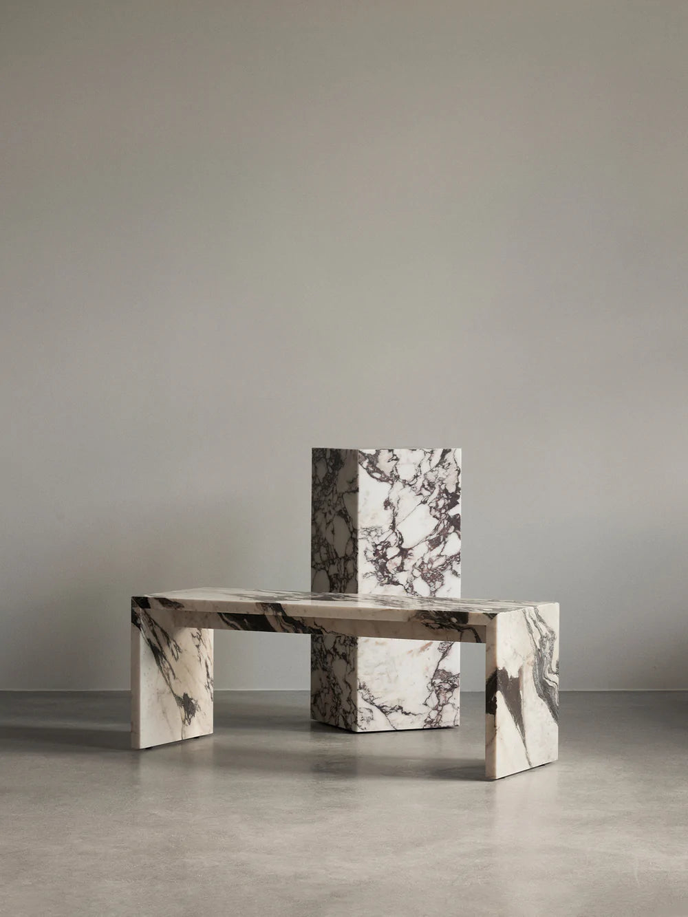 Piedestal Plinth - Marmură Calacatta Viola