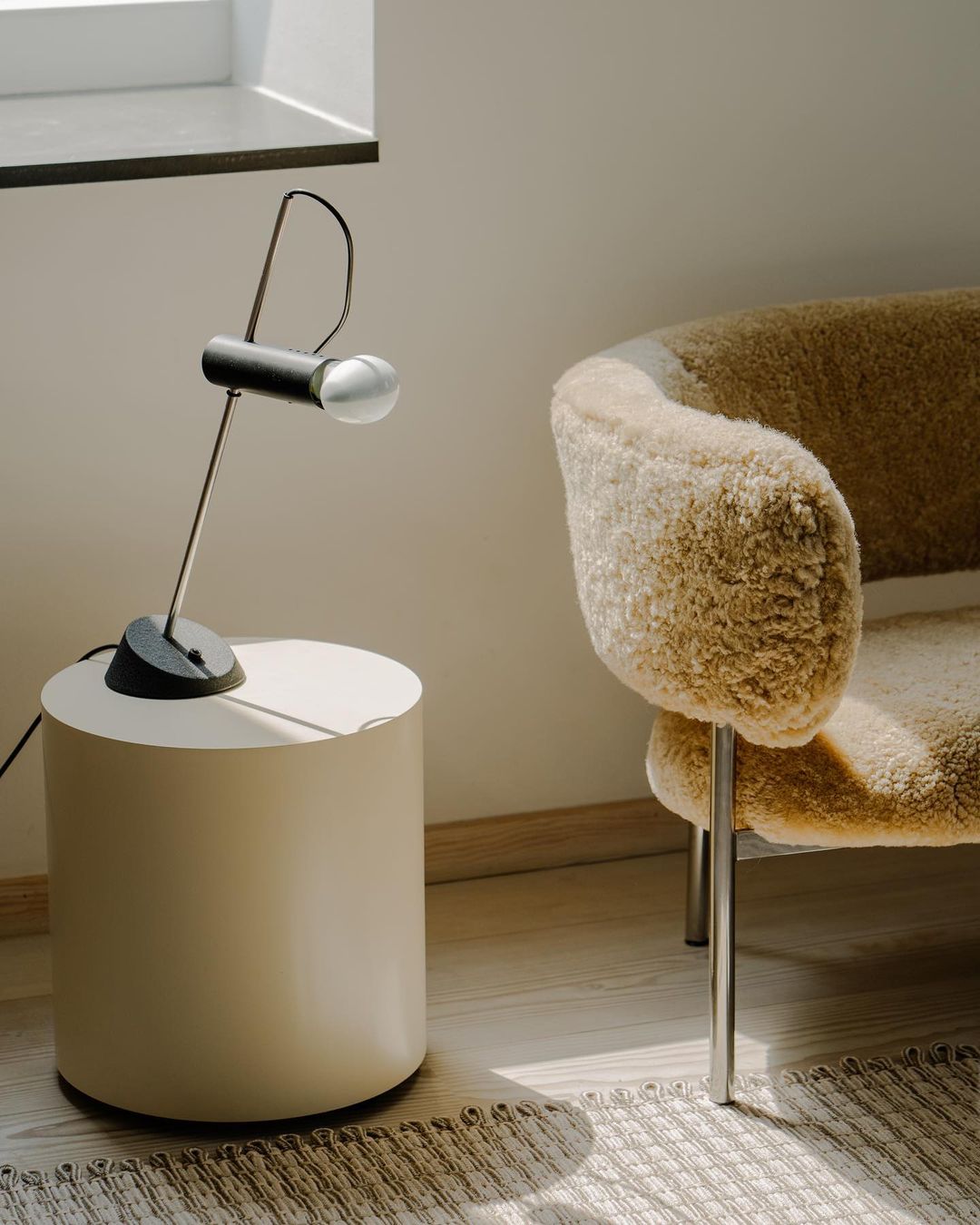 Lampă Model 566 - Negru