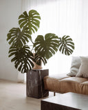 Plinth Tall - Black marble marquina