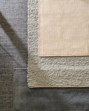 Peas Random Rug - Soft Grey