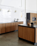 VV Cinquanta Wall - Brass mount, White reflector